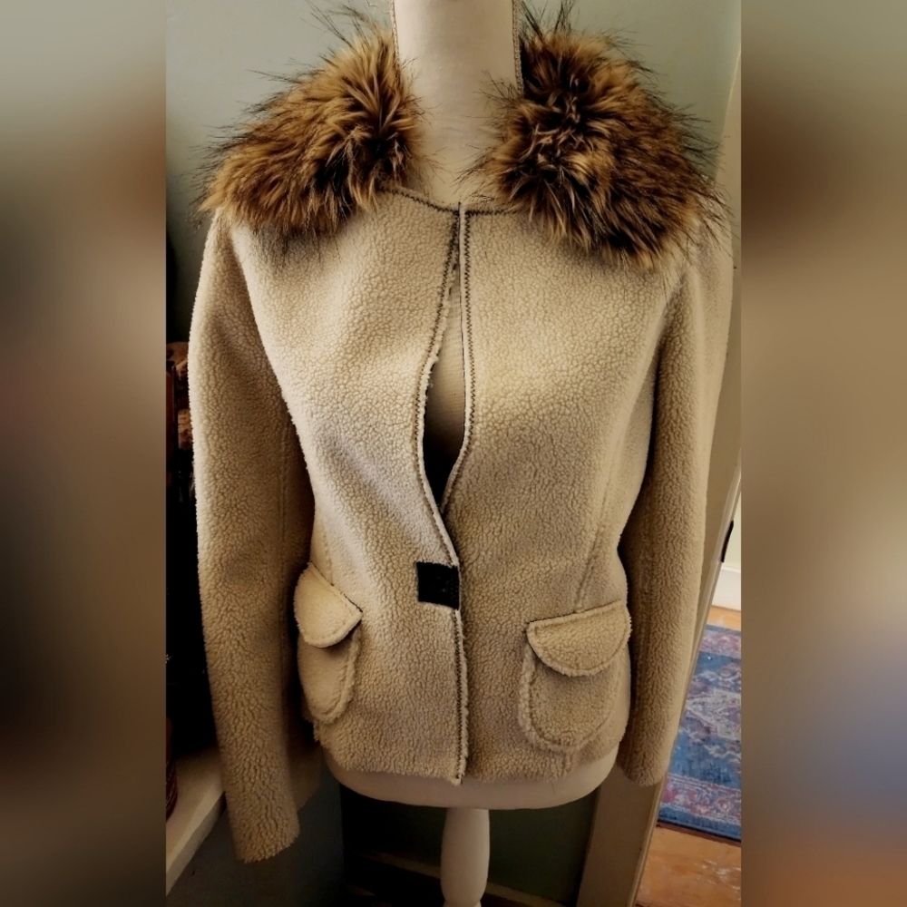 IDEOLOGY FAUX FUR COLLAR JACKET - Picture 2 of 9